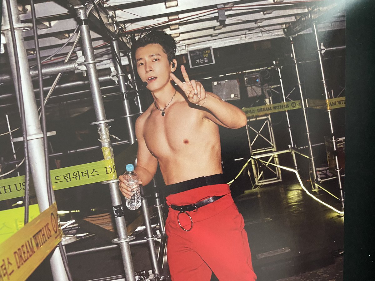 SUPER JUNIOR - SUPER JUNIOR ドンへ 写真集 DongHae&#39;s Vacation Super Junior Donghae Photobook - Donghae's Vacation – Kpop Omo