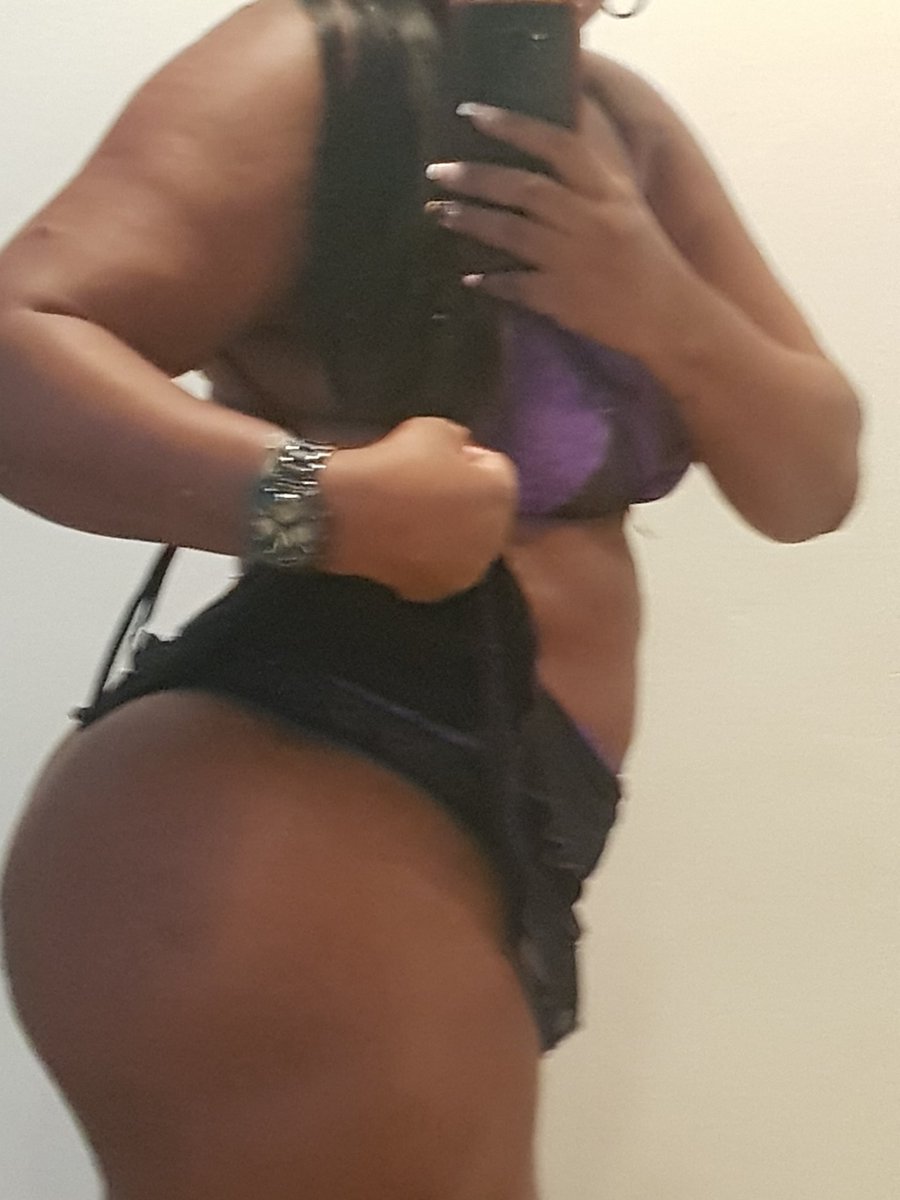 Patrici42623403's tweet photo. Na legenda foi só ÓTIMA NOITE https://t.co/TixW0BEWPi