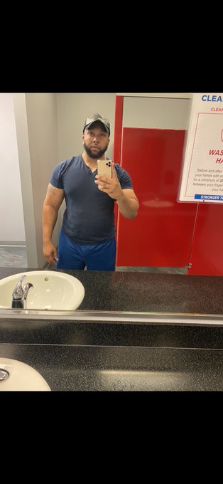 Watch jRalphel's leaked NSFW photo on TwXstars