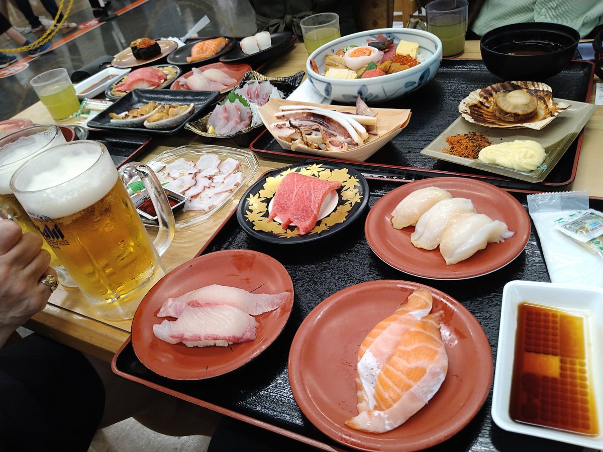兎月透花 頂点ファラオ ファラオランチ 南紀白浜とれとれ市場にて お寿司 まさに海の幸 兎月透花 頂点ファラオ ファラオランチ 南紀白浜とれとれ市場にて お寿司 まさに海の幸