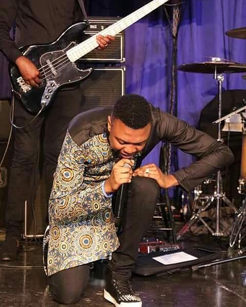 praise_peterson's tweet image. God is faithful and Reliable! All He desires from you is your heart! Give Him all of you, including your fears and uncertainties and He will give you His strength &amp;amp; courage! The God we serve is too BIG, Those whose know how to obey COMMANDS will be able to COMMAND!

Happy Sunday