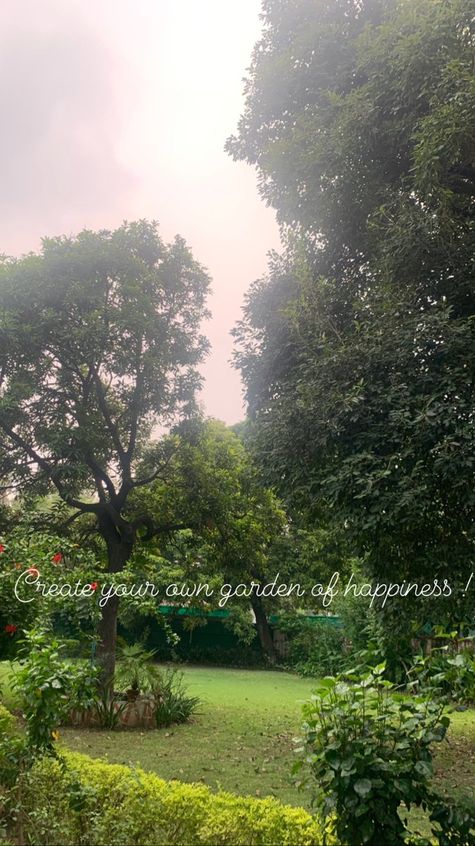 GitikaPandey's tweet image. Create and manifest your own happiness !! #SundayMotivation