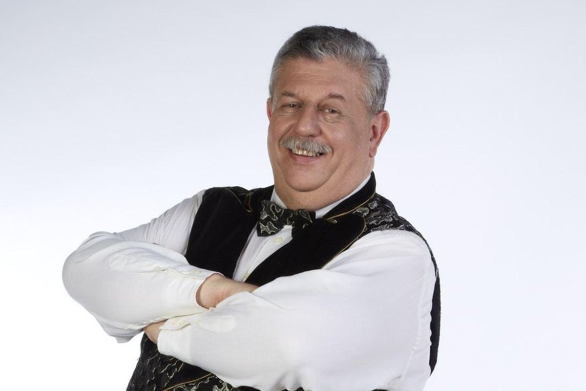 столото ведущий михаил борисов. ведущий борисов лото. столото ведущий михаил борисов. ведущий лотереи русское лото михаил борисов. русское лото ведущий борисов.