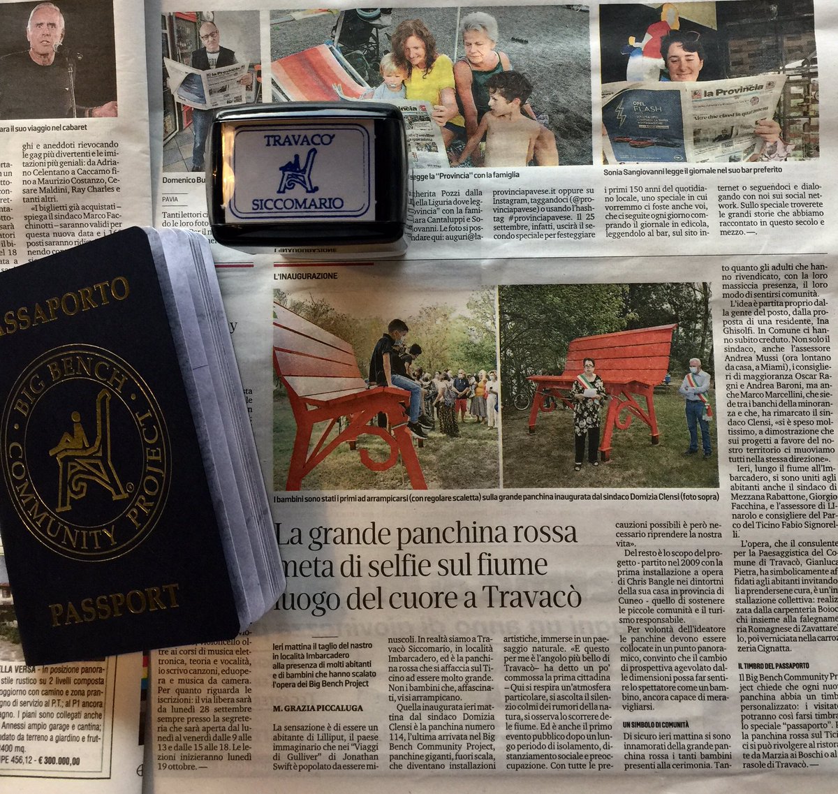 La panchina gigante #travacosiccomario #ilgirasoleditravaco #chrisbangle #panchinegiganti