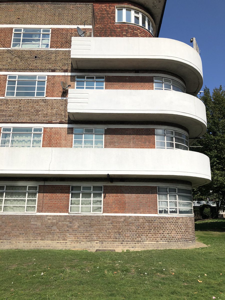 And on the Oaklands Estate in Clapham, very cool long sweeping streamlined balconies