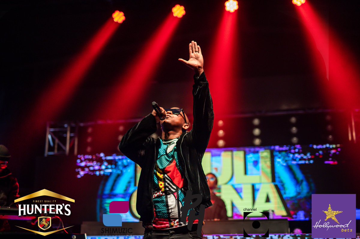 KhuliChana's tweet photo. THANK YOU! @sibumabena @Shimza01 @iam_ph  and team The lockdown house party got us through the toughest times.WELL DONE!!! https://t.co/QmpbxfHE8n