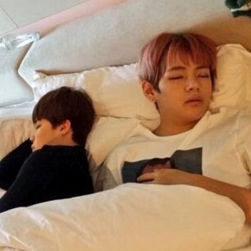 more on vmin sharing a bed <3