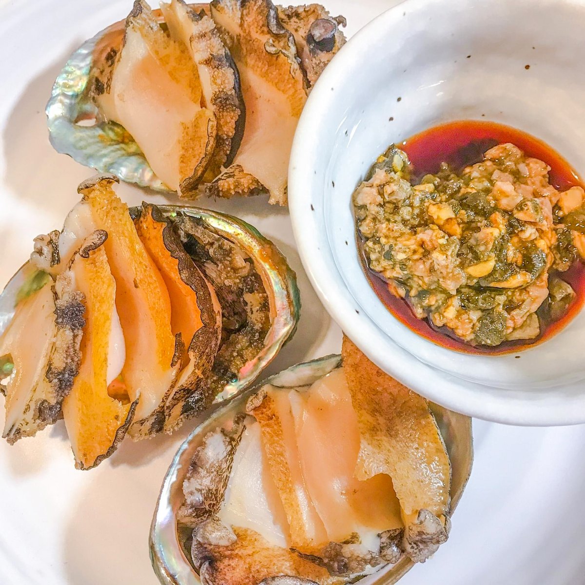 はうる つみまてん おちゃけ飲みます 蒸し鮑の肝醤油 おうちごはん 料理好きと繋がりたい 料理が好きな人と繋がりたい おつまみ つまみ 贅沢 アワビ 日曜日 あわび 飯テロ