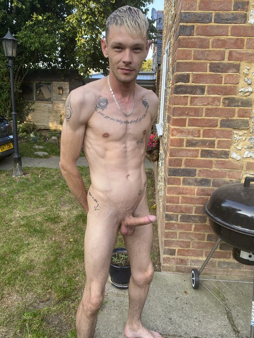 1 pic. RT if you woke up feeling naughty? ? https://t.co/Q76UIhHw8e