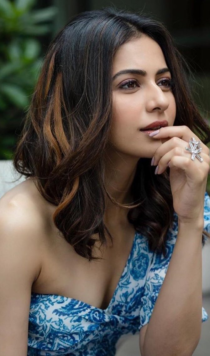 EiWKmfOUwAEO4pB?format=jpg&name=medium