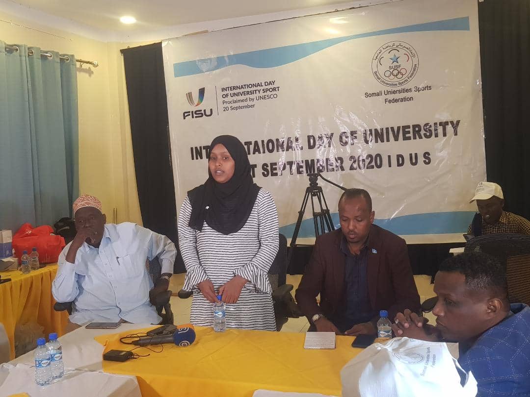 SUSFSomalia's tweet photo. Wax la maalgashto qarankaaga iyo naftaada ayaa u mudan, ciyaaruhuna waa seeska midnimada, isdhaxgalka iyo caafimaadka."
@FISU ambassador, ahna xoghayaha #SUSF ee #Somali, @FirdowsHussein
#LetsIDUS
#IDUS2020
#WeAreAfrica
#SUSFSOMALIA
@SUSFSomalia
@FISU
@fasuafrica https://t.co/dmQ4OGgyws