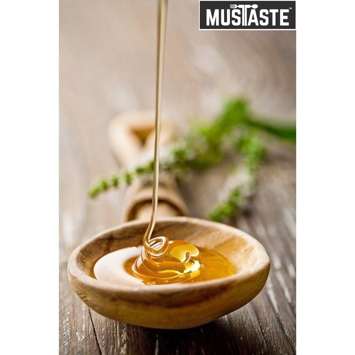 mustaste1's tweet photo. Have a sweet full sunday, Buy @mustaste_ Raw honey #honeyfood #honeycombs #honey #mustaste#rawhoneycomb #righteat #lovelocal #eatlocal https://t.co/z9ALioetVJ