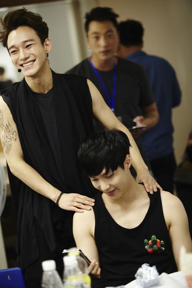 chen and lay  i miss :((((((
