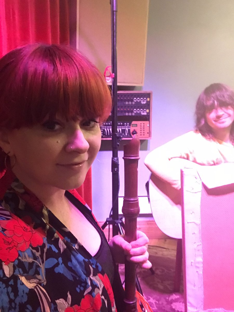 shivelightsband's tweet photo. Day 2 in the Laundry Rooms studio recording some music for the Old House in Bakewell and we’ve shut one legged Mon back in her mattress fort 🌼 https://t.co/d1j04GMtb5