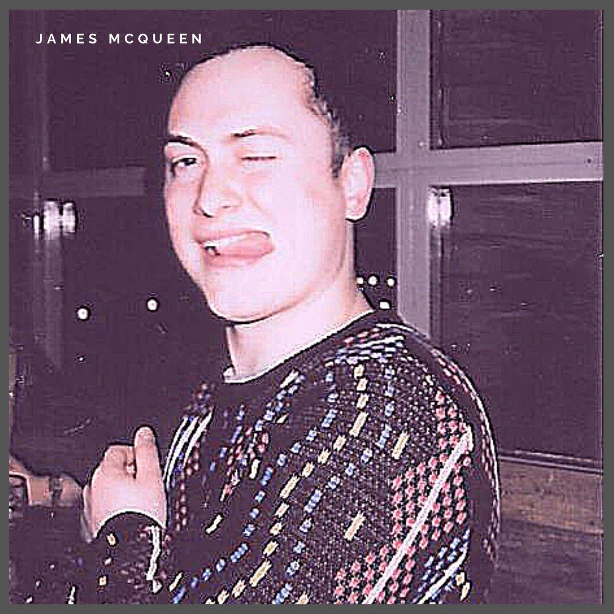 Back in the spare room for another <a href="/blackdiamondfm/">Black Diamond FM</a> #SundayLunch new music from <a href="/bronston_band/">Bronston</a> <a href="/thedjangos/">Django Django</a> <a href="/hyytsmusic/">hyyts</a> &amp; James McQueen on the way from 12pm. 107.8FM &amp; Online