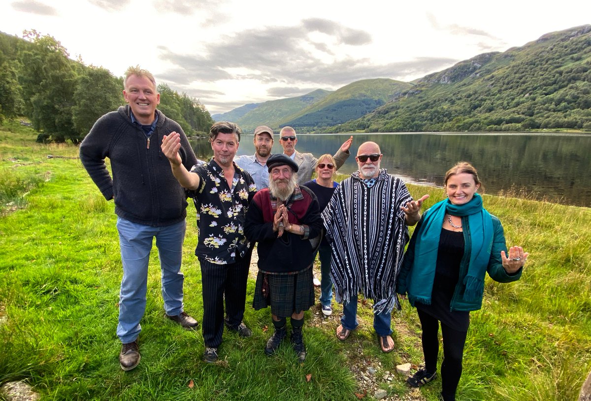 Shooglegigs's tweet photo. Big thanks for all your kind comments & messages about our online #AcidCroftVol9 gig - keep your #ShoogleParty pics coming! We really miss gigging IRL but it's amazing to see folk tuning in from all over the world๐ต Link in bio for any Sunday Shooglers #stayhome #supportmusicians https://t.co/G5Io46e6FL