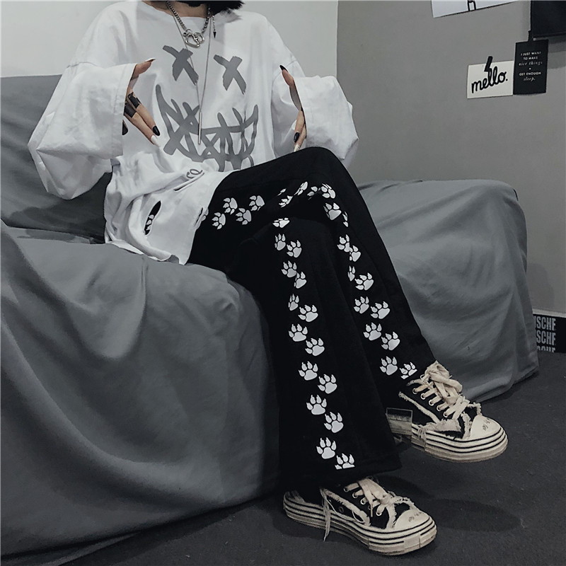 mooncomb09shop's tweet photo. [RT이벤트/1명 추첨]

털친구 발바닥 츄리닝 예약판매

대박 귀여워요!! 갱얼쥐인 고앵이인지는 알 수 없지만 털동물의 발바닥!! 짱 귀!!! 허리는 고무줄이라 편하기까지 해요!!

당발=마감날👉25일
가격👉19900
상세사항👉https://t.co/osKTxcuQCv
주문은 여기서👉https://t.co/tbO3Kuic6i https://t.co/w9uWGGtfPb