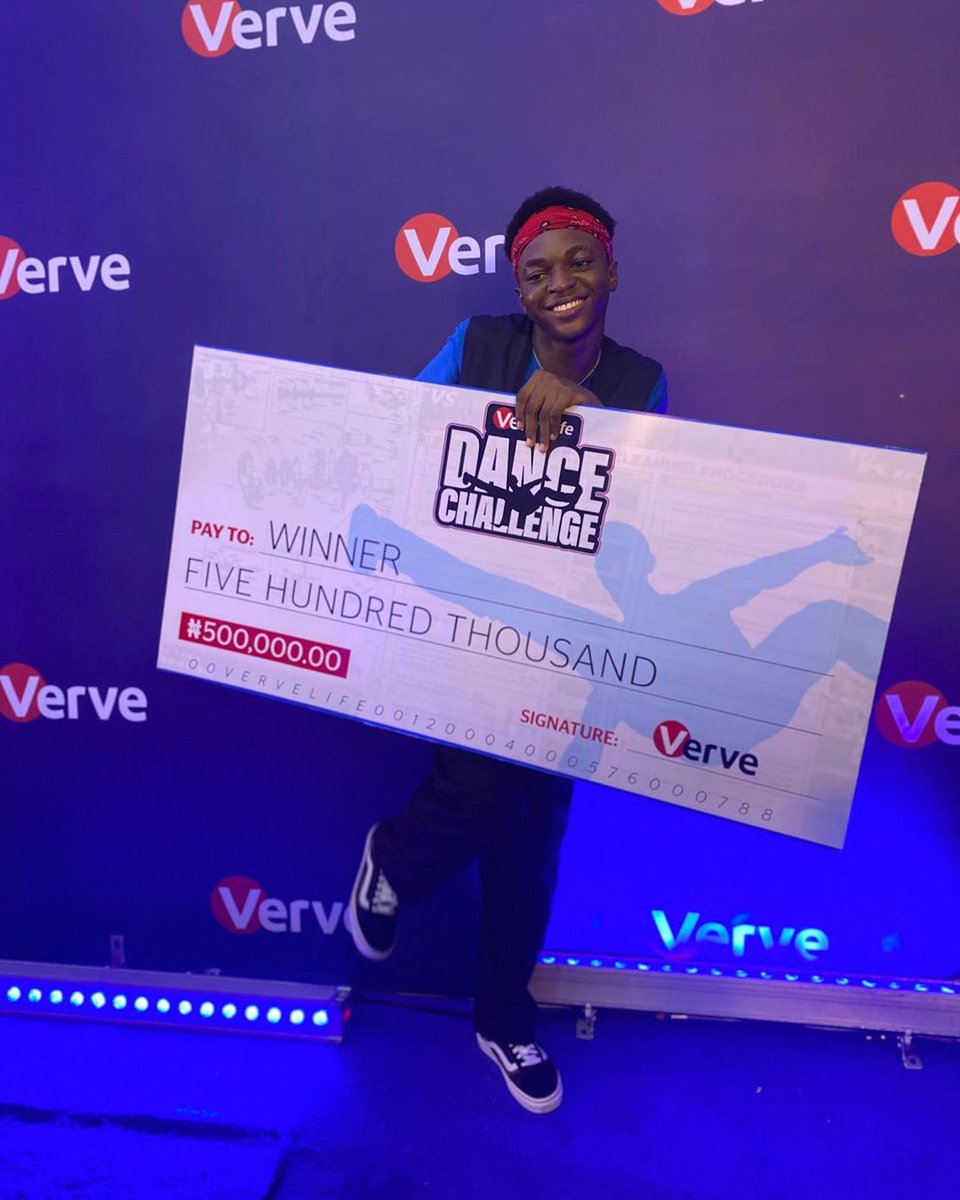 danjay4life's tweet photo. I WONN😭🏆❤ #vervelifedancechallenge
THANK YOU VERY MUCH FOR THIS OPPORTUNITY @VerveCard @Poco__lee @BRODAshaggiNG
A VERY BIG THANK YOU TO GOD,MY FAMILY,FANS AND FRIENDS FOR ALL THE LOVE AND SUPPORT SO FAR
I WANT Y'ALL TO BELIEVE IN ME AND I'LL SHOW YOU GREATNESS ❤✌🙏🏆 https://t.co/F2I9KMePRT