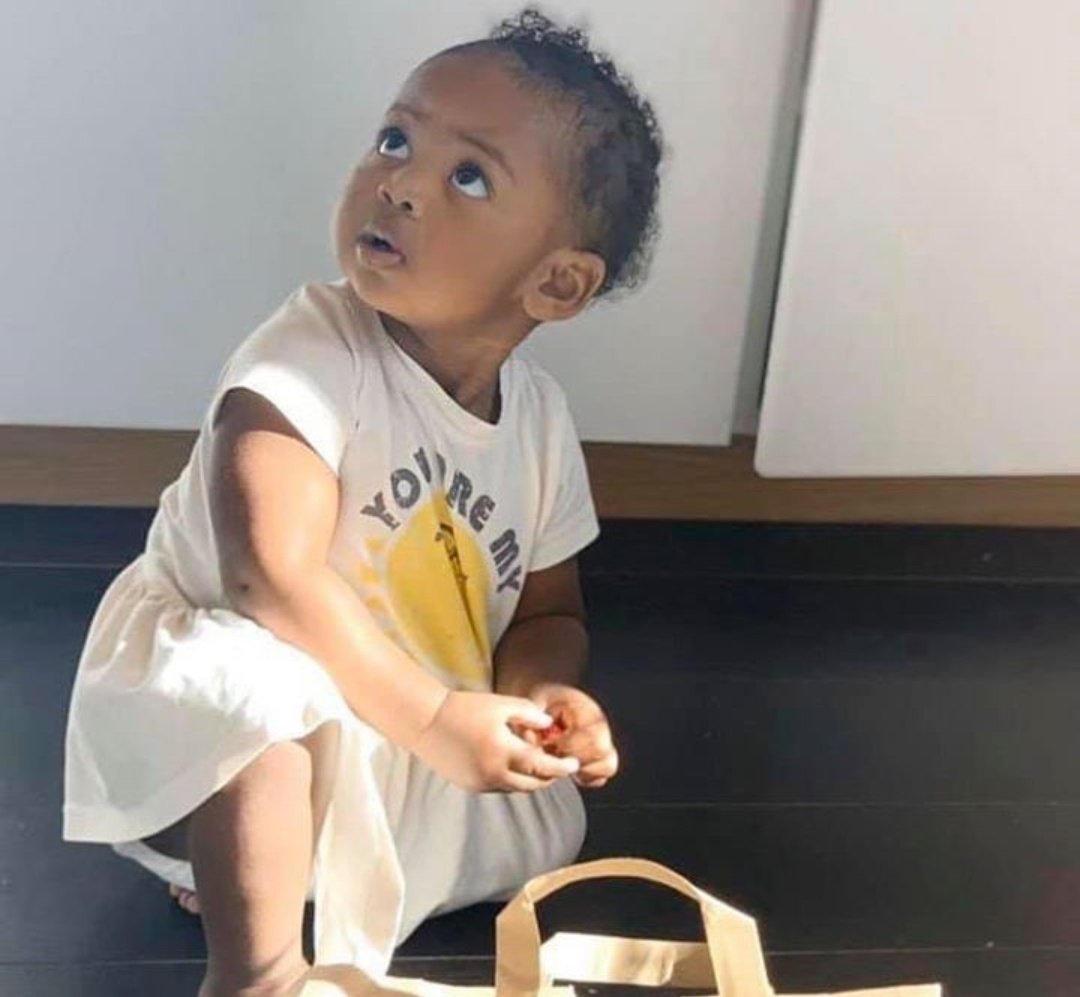 mils_09's tweet image. in case I...??? 🙆🏾‍♀️Me???😂😂😂
#TeamSeabe 
#OpenFireChallenge