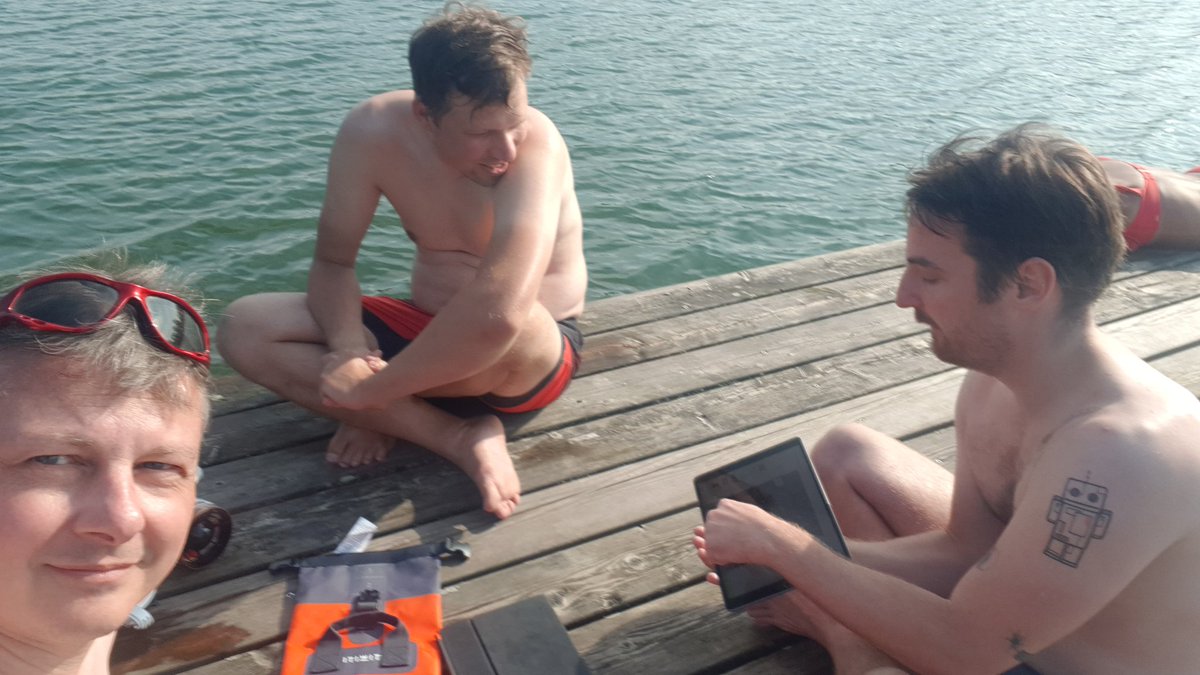 produktwerkCGN's tweet photo. ...wenn die Session mit iPad auf der Insel im Badesee Marktl stattfindet bist Du wohl beim #accceu https://t.co/P2fcYiPpgR