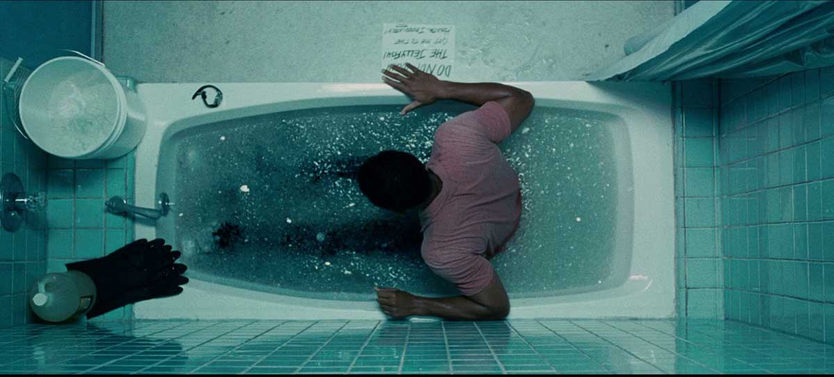 Жить жизнь фрагмент. Жизнь прекрасна 2011. Собачья жизнь ханна. Жить жизнь фрагмент. Жизнь прекрасна фильм 2011 в машине отрывок.