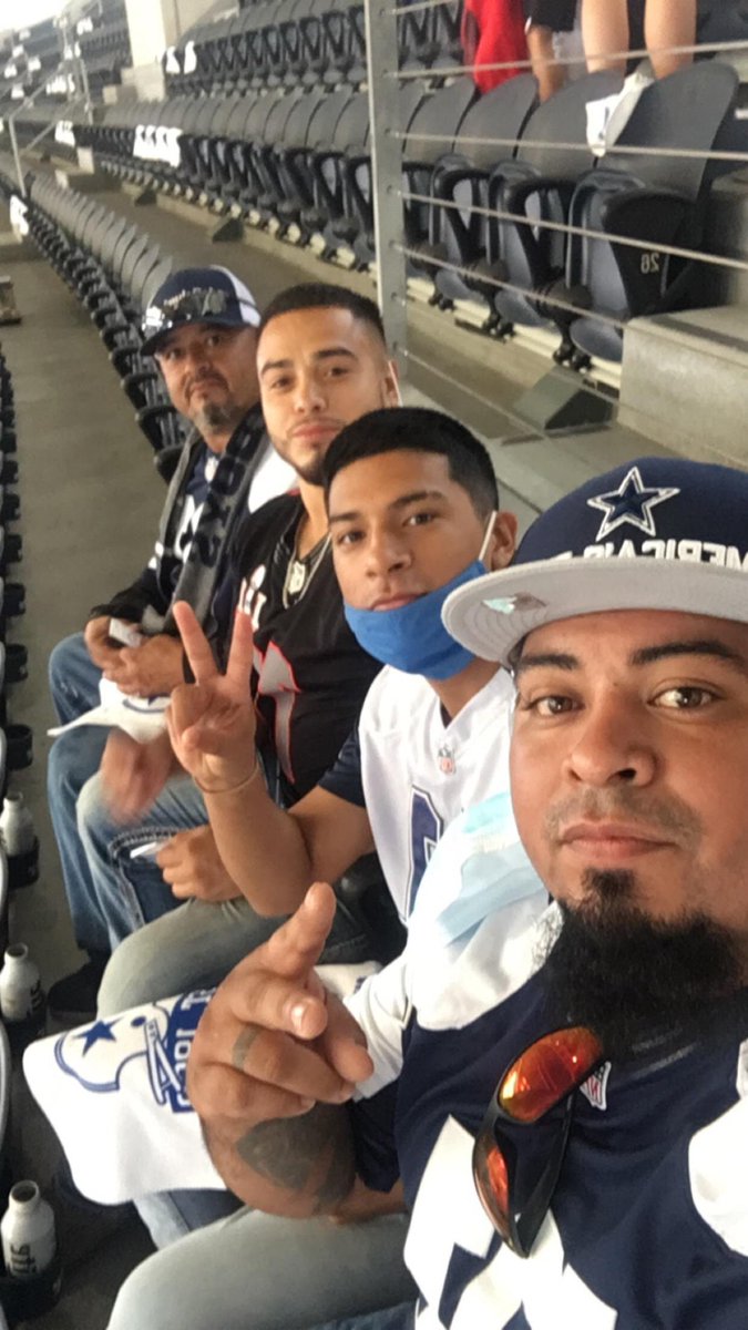 m4ry956's tweet photo. #COWBOYNATION https://t.co/vcZdD0QfGW