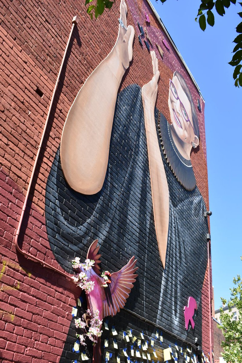 Rose Jaffe's mural turned memorial for associate justice of the Supreme Court of the United States, Ruth Bader Ginsburg. #RIPRGB #RIPRuthBaderGinsburg #SCOTUS