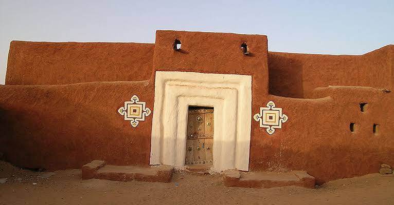 In Ancient African Civilization___Kumbi Saleh, the capital of Ancient Ghana, is said to have flourished from 300 to 1240 AD. Located in modern day Mauritania. Kumbi Saleh had storey buildings with underground rooms, staircases and connecting halls. Some had nine rooms.