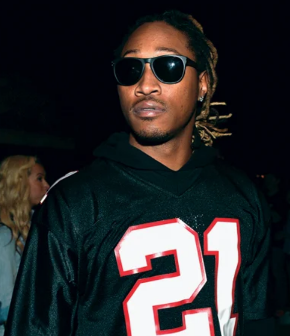 KolosalMusic's tweet photo. First, here's a photodrop of some of your favorite rappers wearing #NFL  football jerseys https://t.co/35etd0aHAW