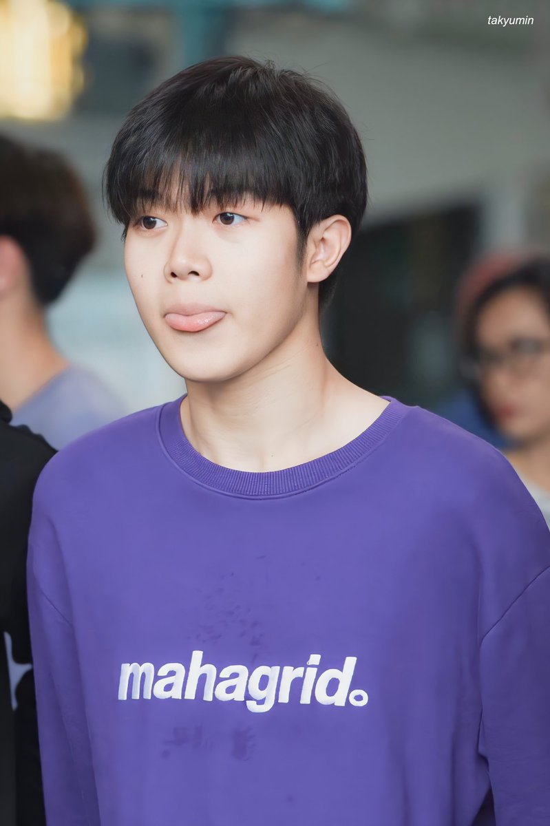 takyu_min's tweet photo. แจ้มน้อง น่ารักชะมัดเลย
@ChatWasutha
#chatwst #1DAYSHOWDAY1 #บทเพื่อนบทเพลง https://t.co/B8kQKZUTjy