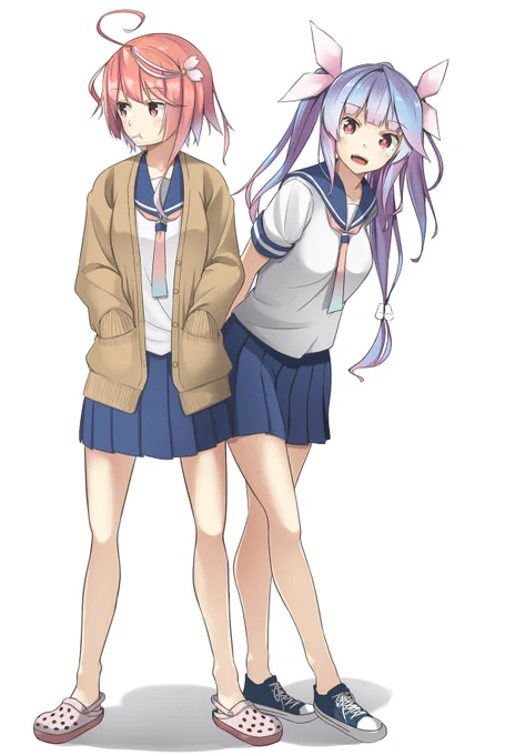 服着てる潜水艦 is best. 
