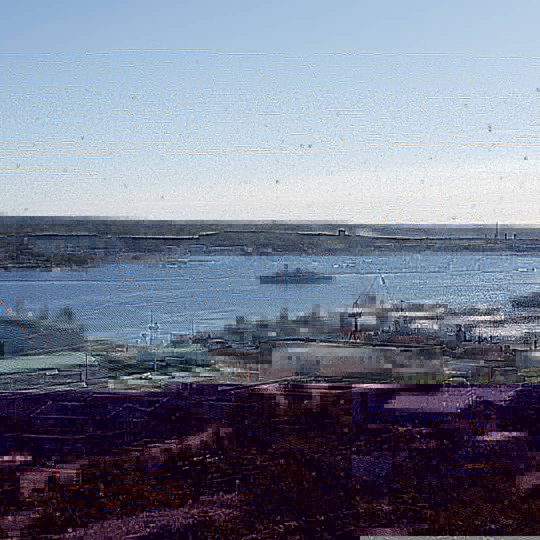 RCNintheUSN's tweet image. The Bridge at Juno Tower is a great vantage point to watch the Naval Task Group getting underway this morning. Fair winds to #hmcshalifax #hmcsvilledequebec and #nruasterix as they head off to Europe for Joint Warrior. They will be sailing past Downtown at around 11 this morning.