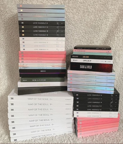 UniverseKShopPH's tweet photo. #UniversePHGO | BTS Assorted Albums PH GO
[Help RT]

🗓 DOO/DOP: October 30, 2020
📌 Sealed, Official &amp; With Complete Inclusions
📎With Shop Freebies!

Please read through the order form for more details ♡

Order Form: https://t.co/FSV9iBx2tM https://t.co/ApJHu3yu35