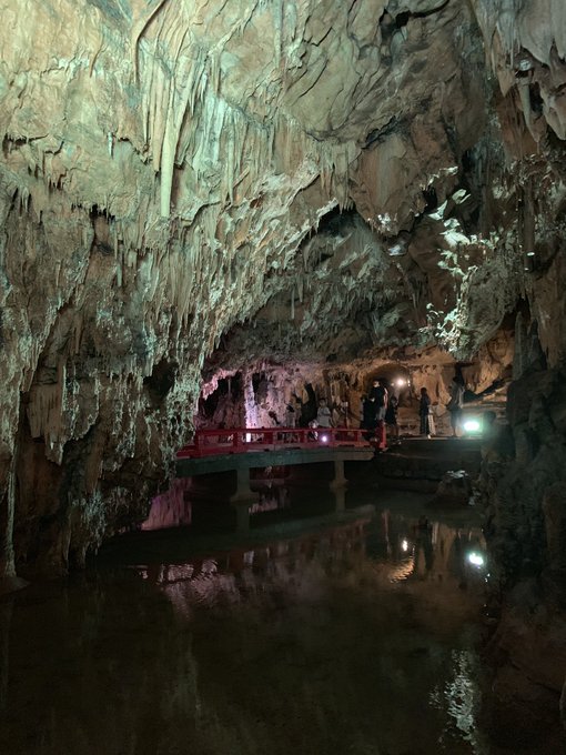 鍾乳洞のtwitterイラスト検索結果 古い順