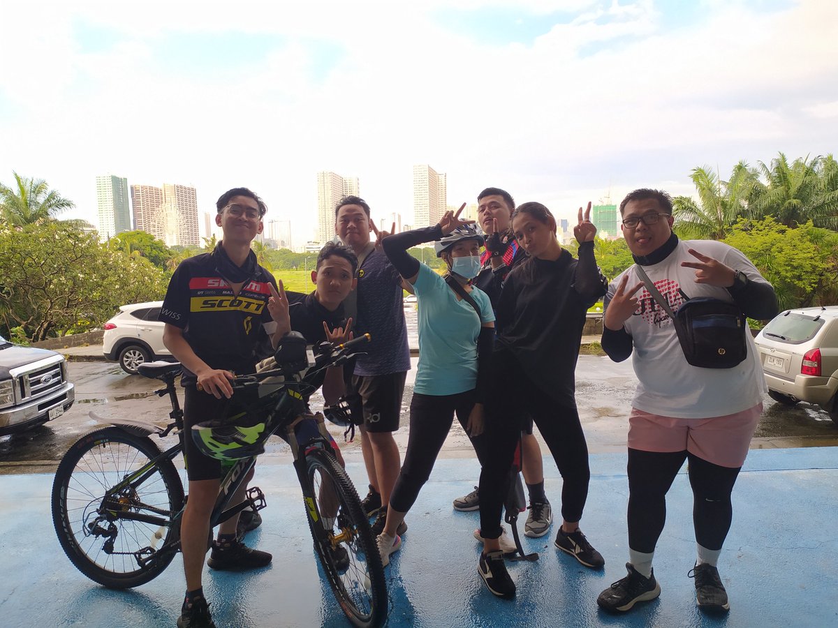 edmoyanolasco's tweet photo. Sunday BikeRide 💕💯 https://t.co/5c990M8Mp1