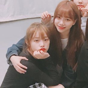 yulyen pics that give off gfs vibes ; a thread