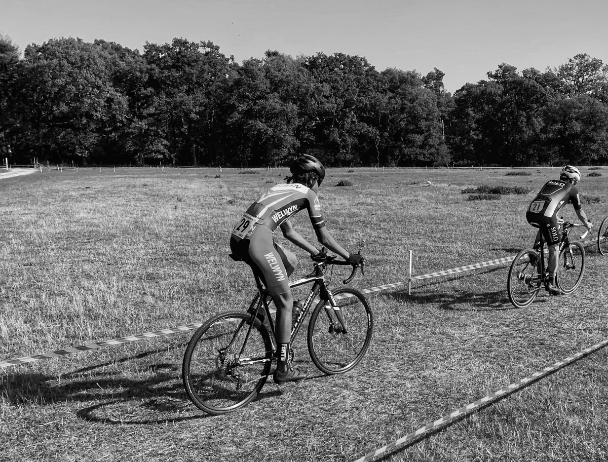 6th place and first cyclocross race as a rookie in the Junior category at Haughley Park Stowmarket... Tough race in hot conditions...