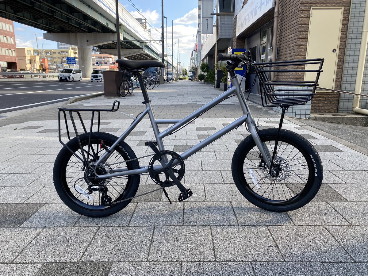 Keita V Twitter このミニベロのキャリア フロントバスケットのカスタム良くないですか 釣りにも使えそう Riteway Glacier ライトウェイ グレイシア フロントバスケット リアキャリア ミニベロ 魚釣り用自転車