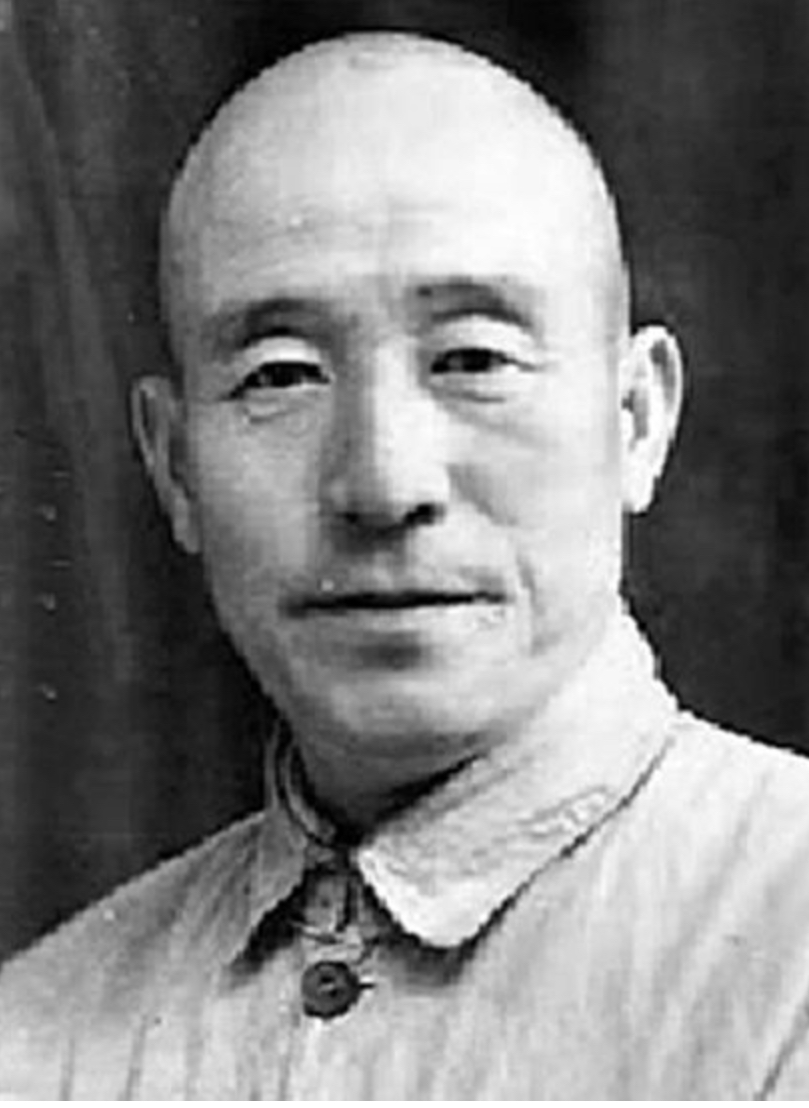 25) Lieutenant General Guo Jingyun, commander of 35th Army, which while being dumbly shuffled in response to communist maneuvers in Pingjin Campaign, became encircled and destroyed at Xinbaoan. Lt. Gen. Guo commited suicide as communist troops closed in.  https://twitter.com/simonbchen/status/1293881700410257408?s=20