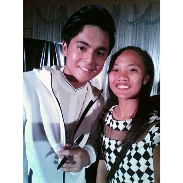 Miguelingka's tweet photo. 19th birthday ni @MiguelTanfelix_ !! Sorry mejo malabo, kasalanan ng fb yan char. Di maka pili kung black ba or white, kaya pinag sama ko na lang hahaha eme

MiguelTurns TwentyTwo https://t.co/9tyc9PYWt9