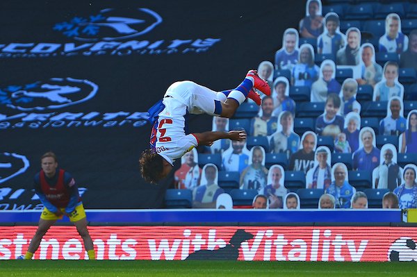 richsharpe89's tweet photo. #Rovers 5-0 Wycombe 

Verdict https://t.co/AWR2HRmfss
Ratings https://t.co/BxZYgyxzc1
Mowbray https://t.co/LmvnB5iz2z
Ainsworth https://t.co/j69UkjM8Sb
Transfers https://t.co/zCjc42ZHsp
Talking Points https://t.co/JlTEXnZdER https://t.co/xbysKzX1Dk