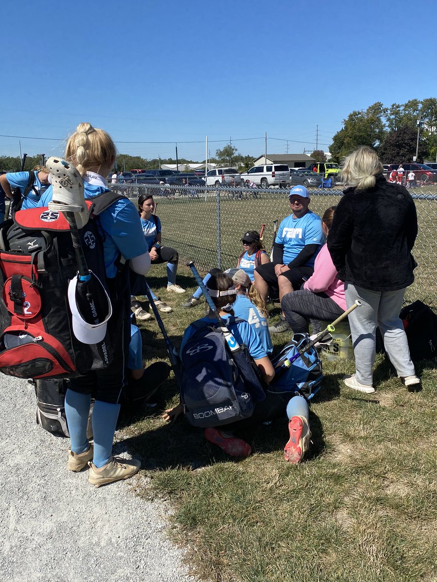 2022Fam's tweet photo. Game #2 5-4 vs. Softball One.  Team is on a roll! @IN_BAMFAM https://t.co/LRbIDramAx