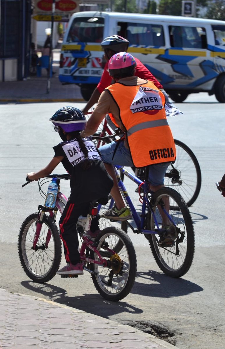 Ali_Manzu's tweet photo. #Sharetheroad #MyLane2 #cyclistslivesmatter #RIPBelac Pic courtesy @donmakameleon https://t.co/NTjSnMxpoD
