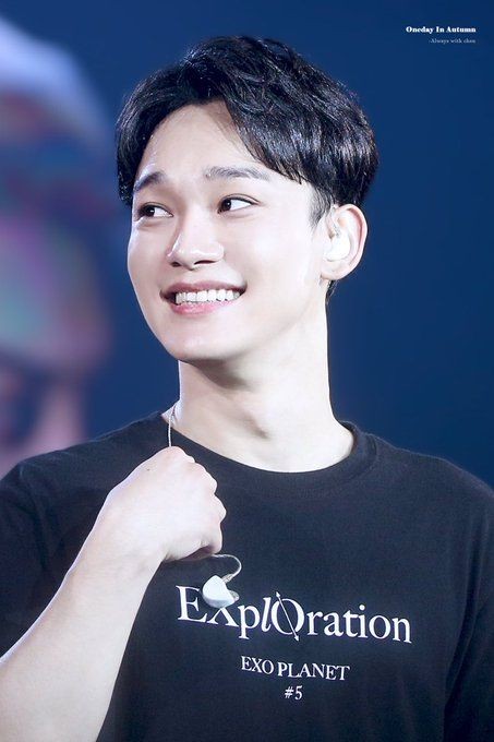 archive2199's tweet photo. Happy birthday our dearest Chen! Thank you for always being strong and loving us as much as we love you. Angels roam the earth because a light called Kim Jongdae exists in this life. Always by your side! ❤
#HappyChenDay #AngelChenDay @weareoneEXO #CHEN #JONGDAE https://t.co/mZNLU0hxPb