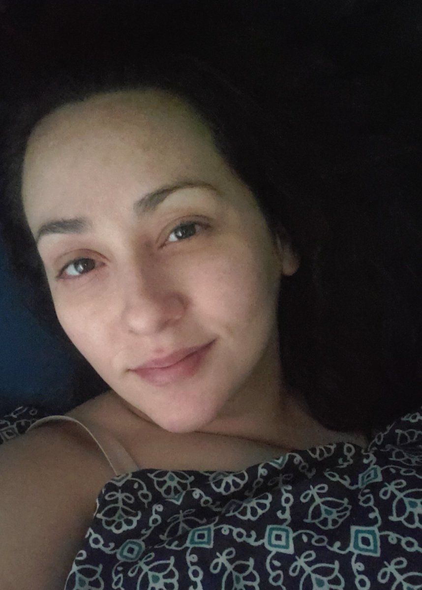 Mandy_Moonveil's tweet photo. #SundayMorning #Psalm91KindOfDay #Vibin #Chill #RestfulSlumber #NoFilter #NoMakeup #PlainJane #SimplicityAtItsFinest #MessyHair #BrownEyedGirl https://t.co/aFS7jCTo7f