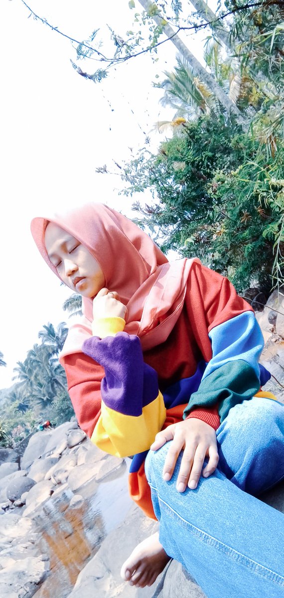 susee__'s tweet photo. Hees epriwer:( https://t.co/KQTdSwrUXd