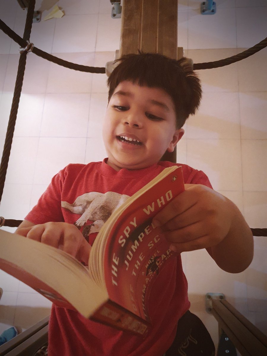 Sonalii_Agarwal's tweet photo. "So many books, so little time."
@gemsnms_alkhail #KGLiteracyWeek  #KG1DDynamicDucks 
#LiteracyWeekNMS2020

@Fatima_Martin  @KHDA @ShellyKalra01 @NMSKindergarten @MichelleVerghe1 @Rashmi2192 @dhanjayagarwal @Susanna_Porob @AtharvaAgarwal8 https://t.co/LCK6pUxbp3