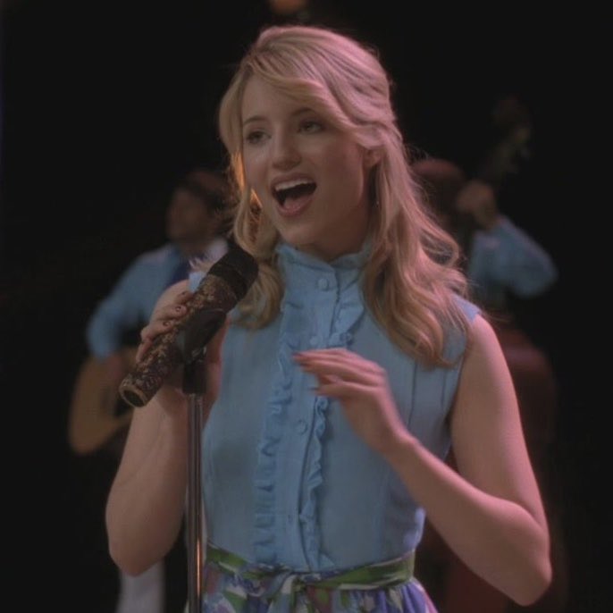 reasons why quinn fabray and alex are siblings (a thread)