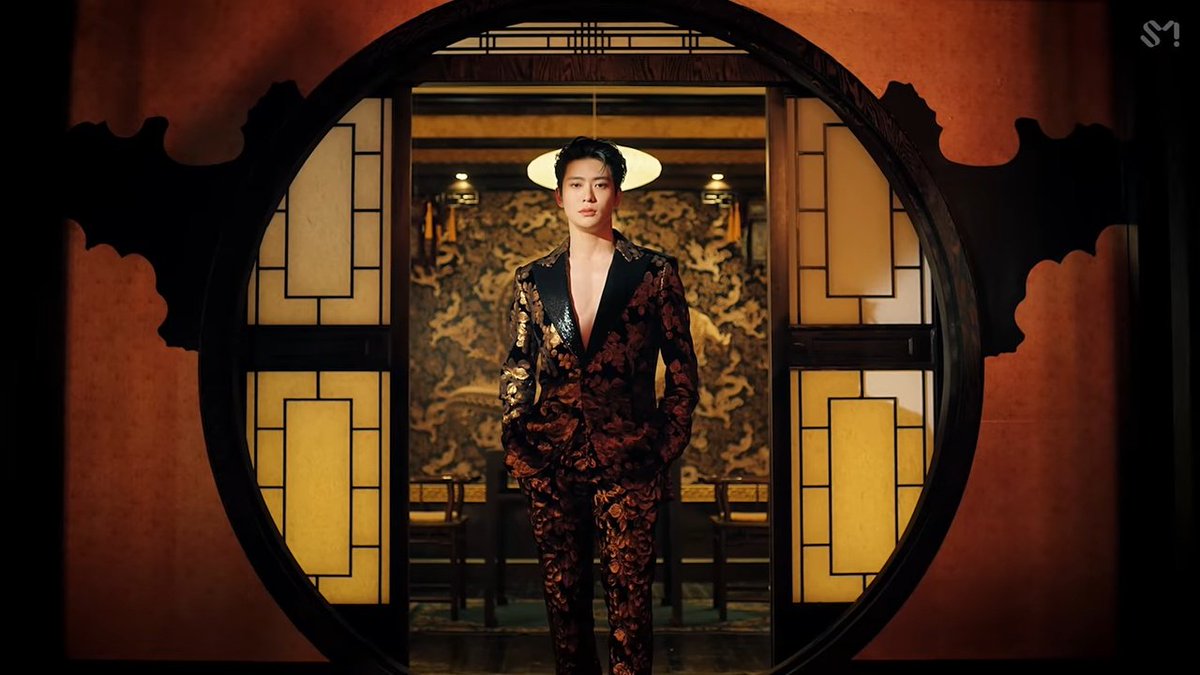 Exhibit A, Kick It MV-inspired by a scene in The Matrix where Neo is in a Karate Simulation-heavy yellow tones throughout the whole MV