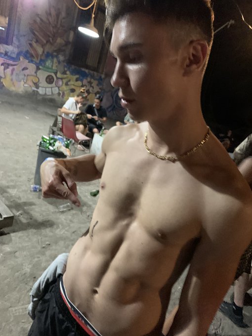 1 pic. Check this sexy boy outttt?? https://t.co/BEWvDZyZBZ HOTTEST ONLYFANS CONTENT #gayonlyfans #gayguys